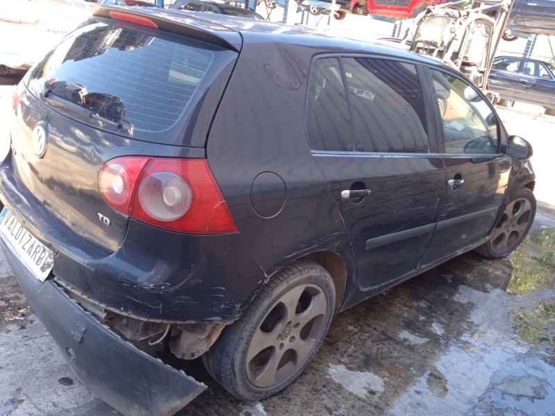 volkswagen golf v (1k1) del año 2004