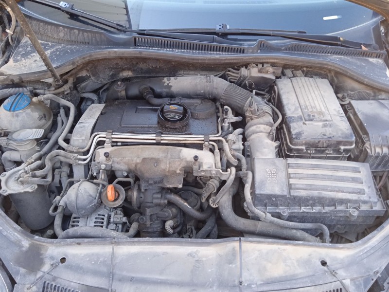 volkswagen golf v (1k1) del año 2004