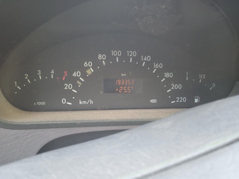 mercedes-benz clase a (w168) del año 2002