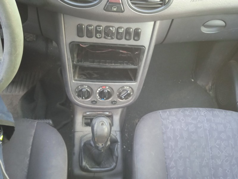 mercedes-benz clase a (w168) del año 2002