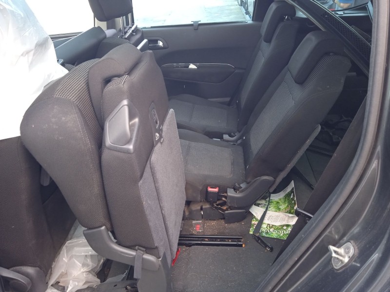 peugeot 5008 (0u_, 0e_) del año 2010