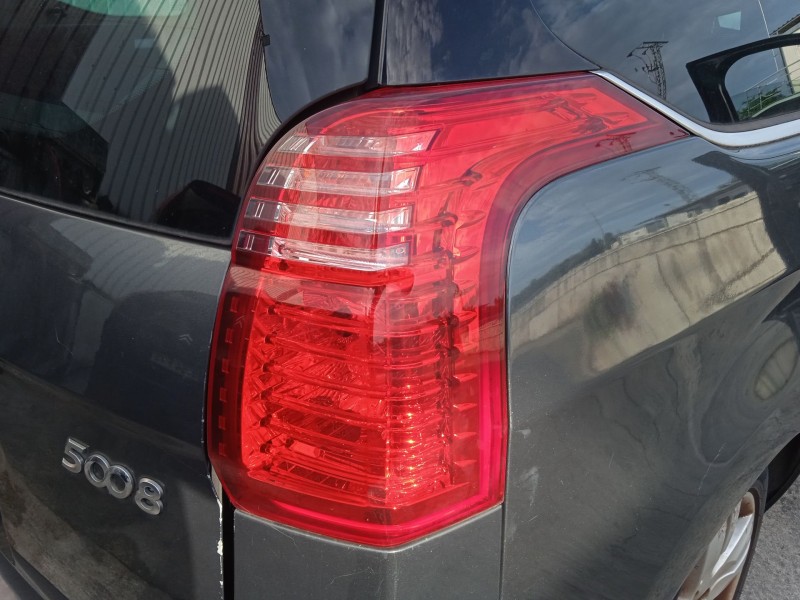 peugeot 5008 (0u_, 0e_) del año 2010