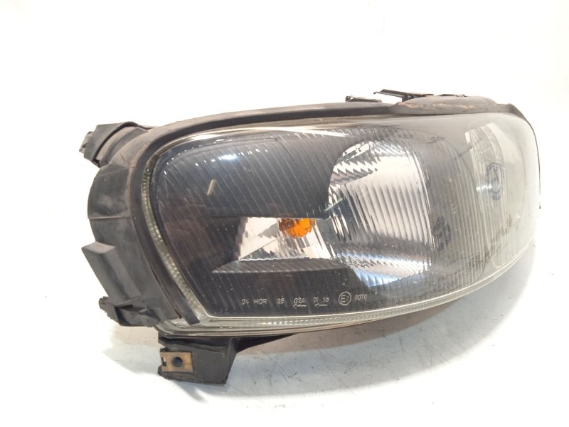 Recambio de faro derecho para volvo s60 i (384) 2.4 d referencia OEM IAM 89007870 8693588 