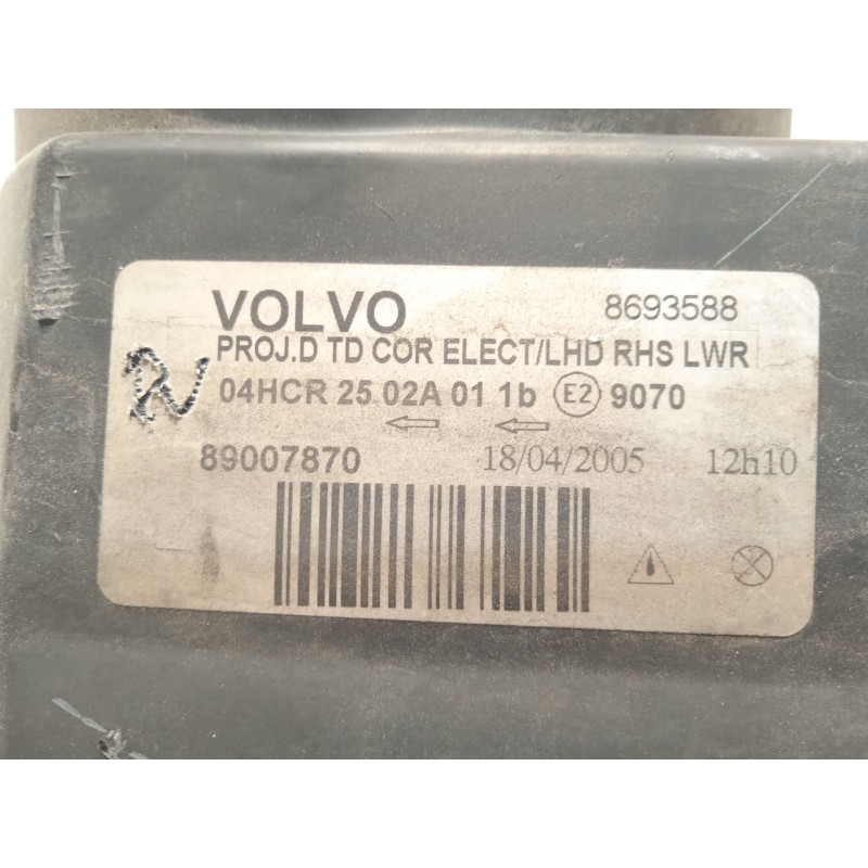 Recambio de faro derecho para volvo s60 i (384) 2.4 d referencia OEM IAM 89007870 8693588 