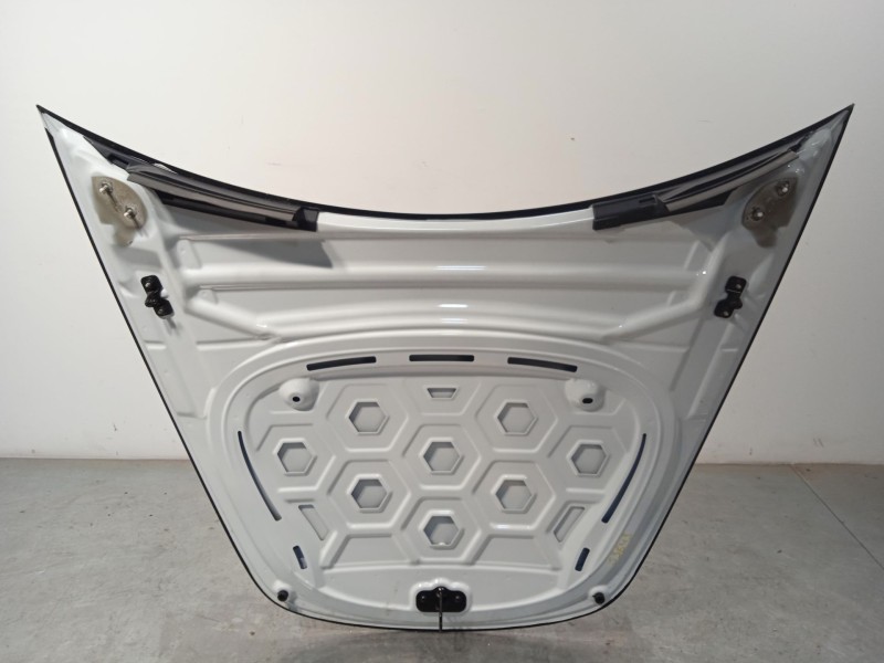 Recambio de capot para tesla model 3 (5yj3) ev referencia OEM IAM 1081390ECC  