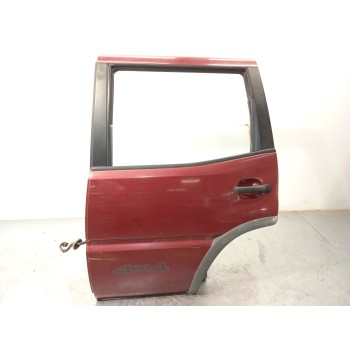 Recambio de puerta trasera izquierda para nissan terrano ii (r20) 2.7 tdi 4wd referencia OEM IAM 821017F630  