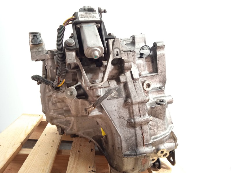Recambio de caja cambios para peugeot 3008 monospace (0u_) 1.6 bluehdi 120 referencia OEM IAM 20GE34  