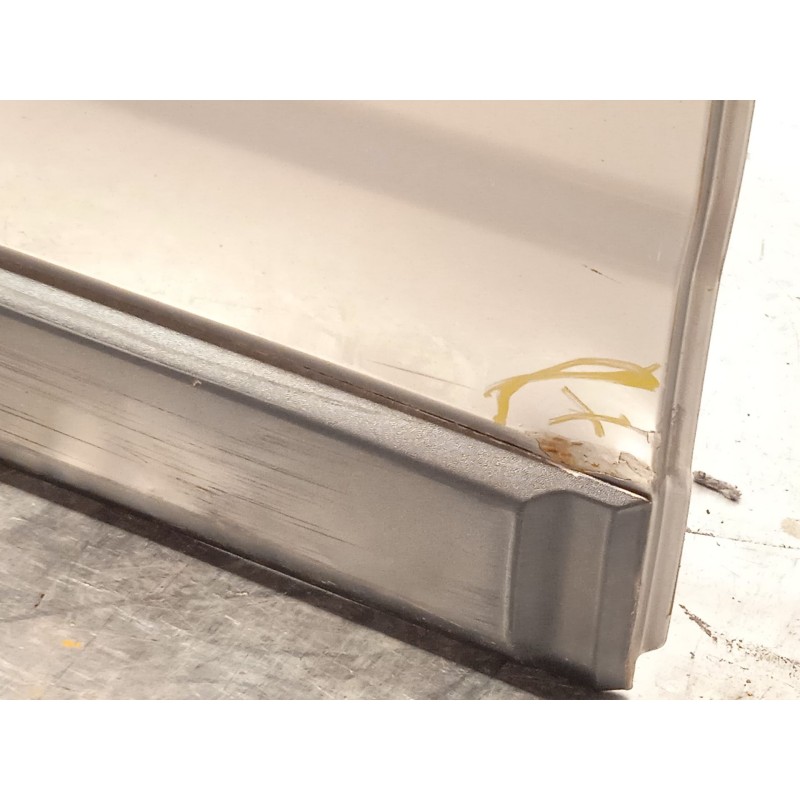 Recambio de puerta trasera derecha para opel antara a (l07) 2.0 cdti referencia OEM IAM 95416997  