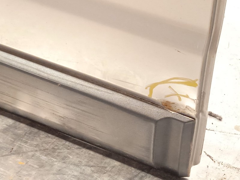 Recambio de puerta trasera derecha para opel antara a (l07) 2.0 cdti referencia OEM IAM 95416997  