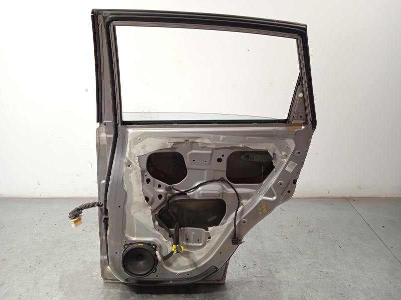 Recambio de puerta trasera derecha para opel antara a (l07) 2.0 cdti referencia OEM IAM 95416997  