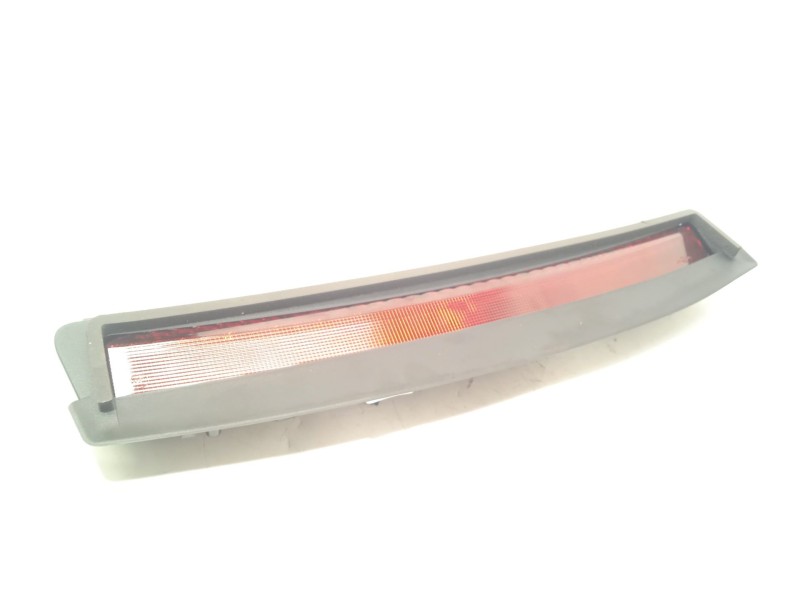 Recambio de luz central de freno para tesla model 3 (5yj3) ev referencia OEM IAM 161520200A  
