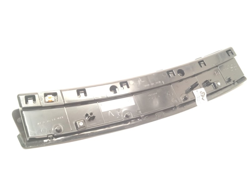 Recambio de luz central de freno para tesla model 3 (5yj3) ev referencia OEM IAM 161520200A  