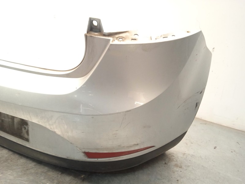 Recambio de paragolpes trasero para seat ibiza iv (6j5, 6p1) 1.4 tdi referencia OEM IAM 6J4807421 6J4807421GRU 