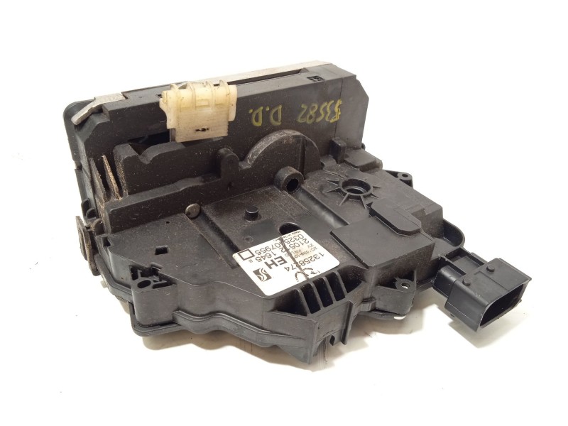Recambio de cerradura puerta delantera derecha para opel meriva b 1.7 16v cdti referencia OEM IAM 13258274  