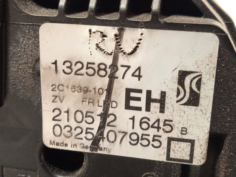 Recambio de cerradura puerta delantera derecha para opel meriva b 1.7 16v cdti referencia OEM IAM 13258274  