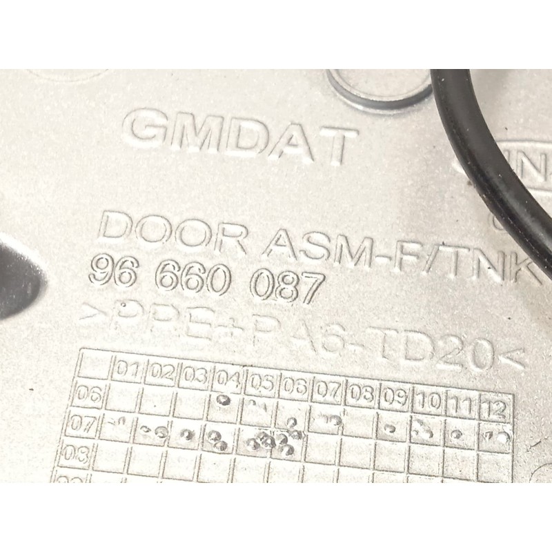 Recambio de tapa exterior combustible para opel antara a (l07) 2.0 cdti referencia OEM IAM 96660087  