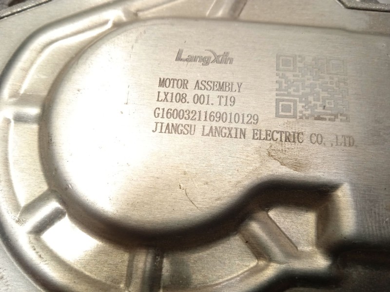 Recambio de electroventilador para tesla model 3 (5yj3) ev referencia OEM IAM 160780800A  P160180800A