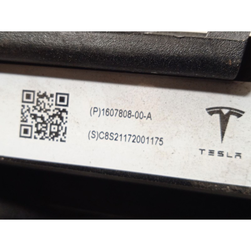Recambio de electroventilador para tesla model 3 (5yj3) ev referencia OEM IAM 160780800A  P160180800A