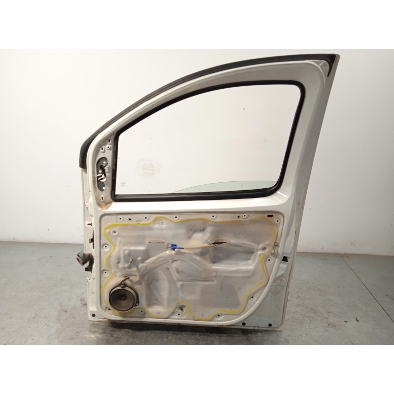 Recambio de puerta delantera derecha para citroën nemo 1.3 hdi fap referencia OEM IAM 9004EP 1636123880 