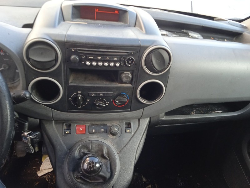 peugeot partner furgoneta/monovolumen del año 2014