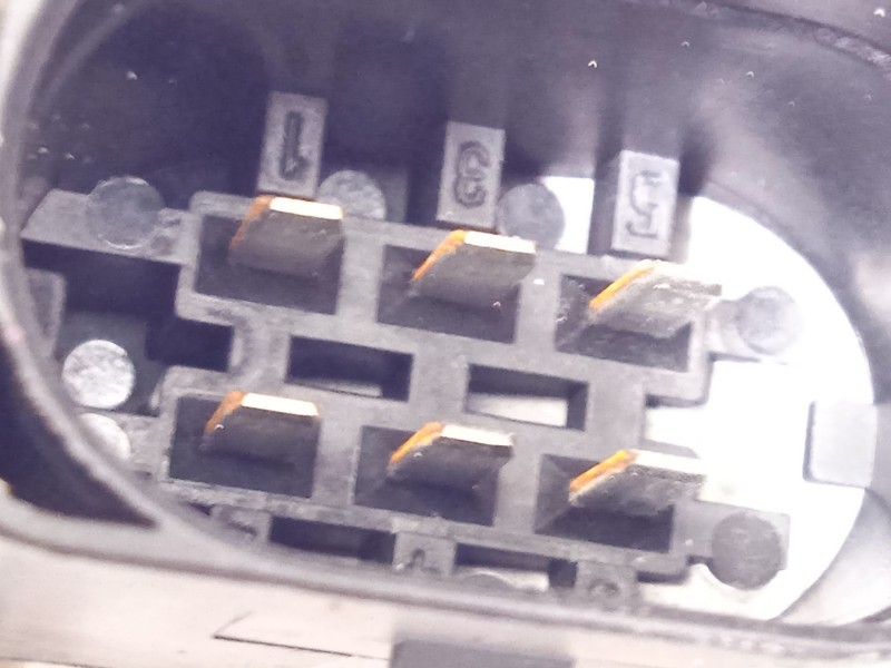 Recambio de elevalunas delantero derecho para bmw 5 (e60) 530 i referencia OEM IAM 6922268  