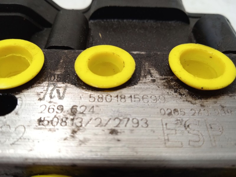 Recambio de abs para iveco daily vi caja/chasis 33s15, 35s15, 35c15 referencia OEM IAM 5801815699 269624 2265106516