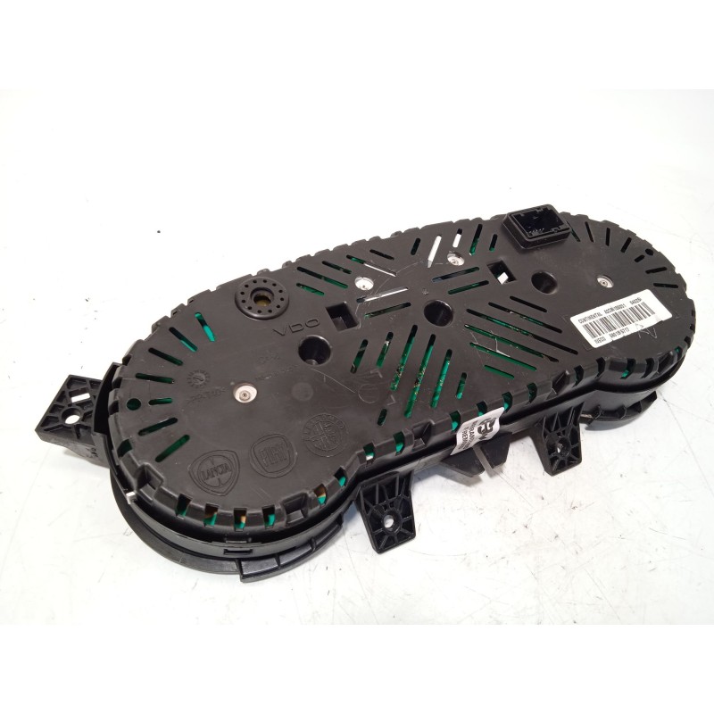 Recambio de cuadro instrumentos para iveco daily vi caja/chasis 33s15, 35s15, 35c15 referencia OEM IAM 5801815717  A2C84155001