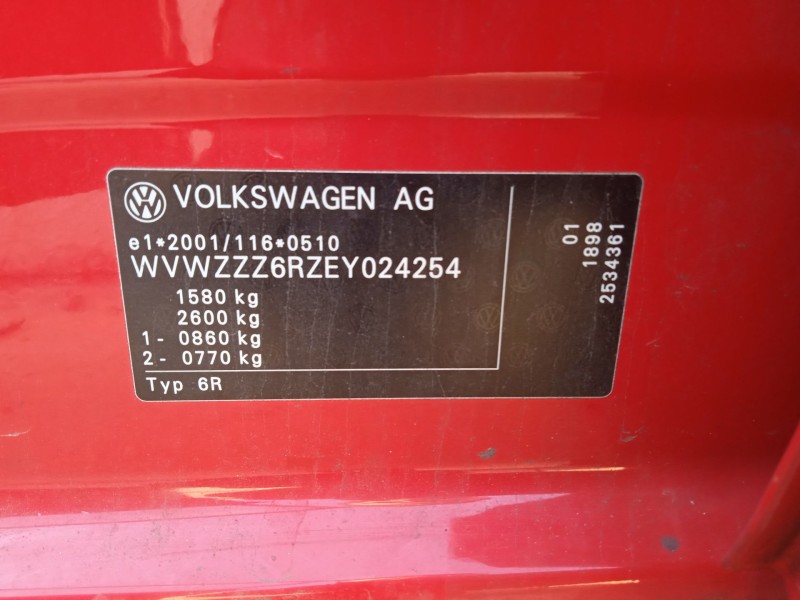 volkswagen polo v (6r1, 6c1) del año 2013