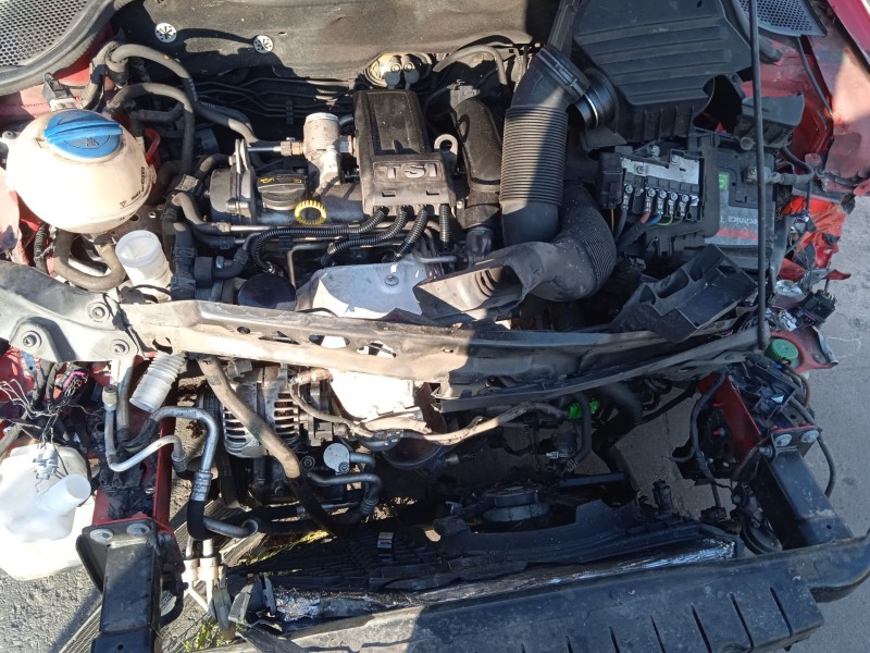 volkswagen polo v (6r1, 6c1) del año 2013