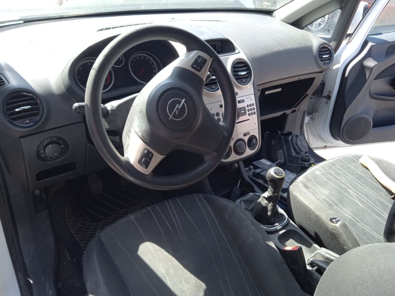 opel corsa d furgoneta/hatchback (s07) del año 2006