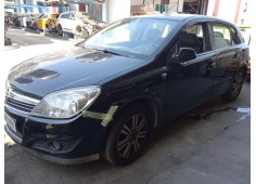 opel astra h (a04) del año 2009