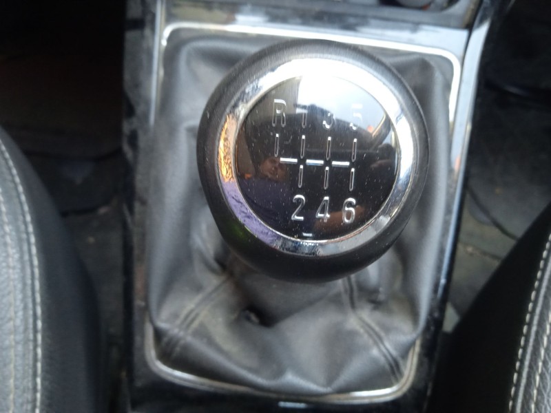 opel astra h (a04) del año 2009