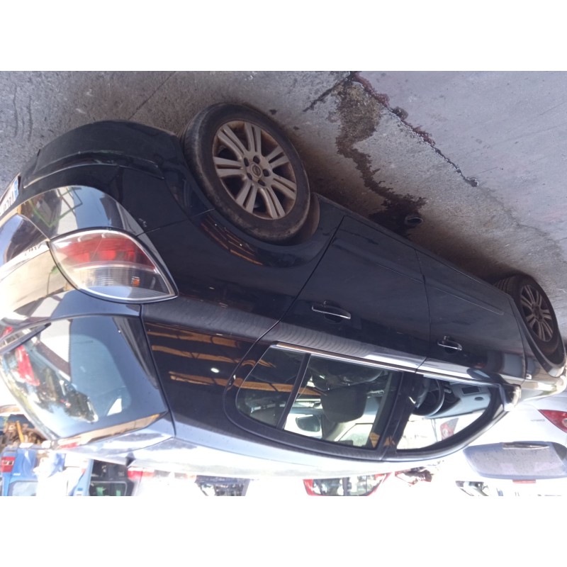 opel astra h (a04) del año 2009