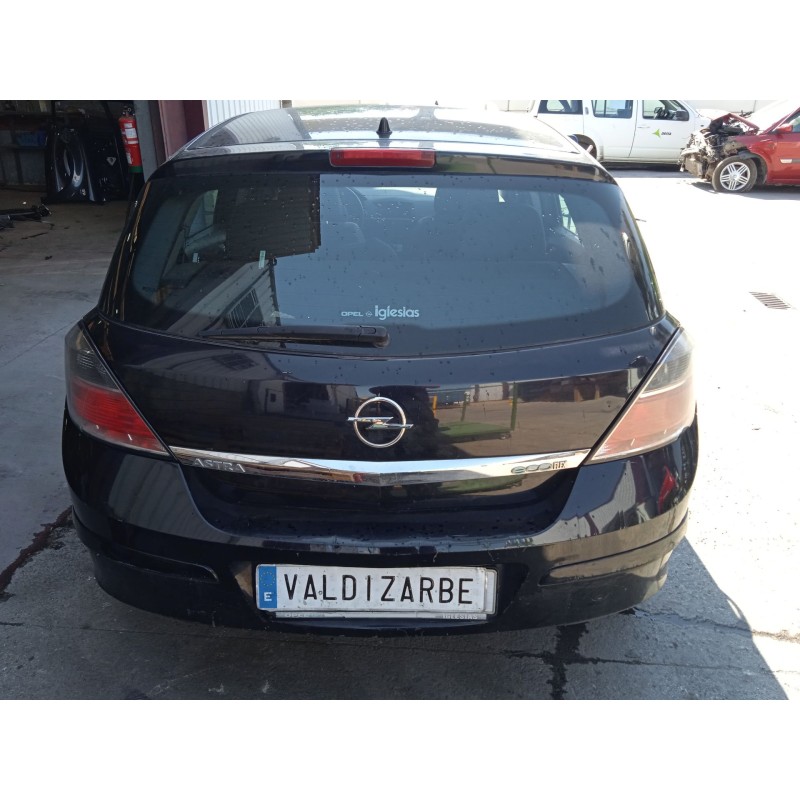 opel astra h (a04) del año 2009