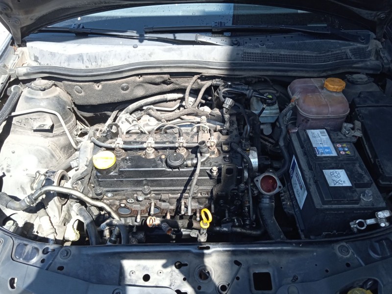 opel astra h (a04) del año 2009