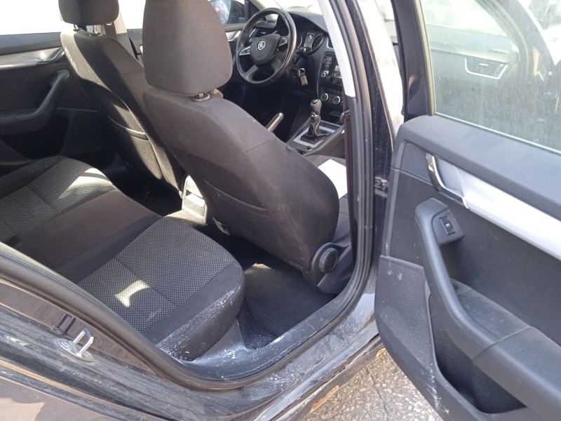 skoda octavia iii (5e3, nl3, nr3) del año 2014