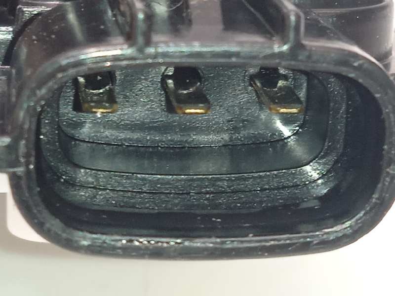 Recambio de cerradura maletero / porton para toyota prius (zvw50) basis referencia OEM IAM 6935047050  