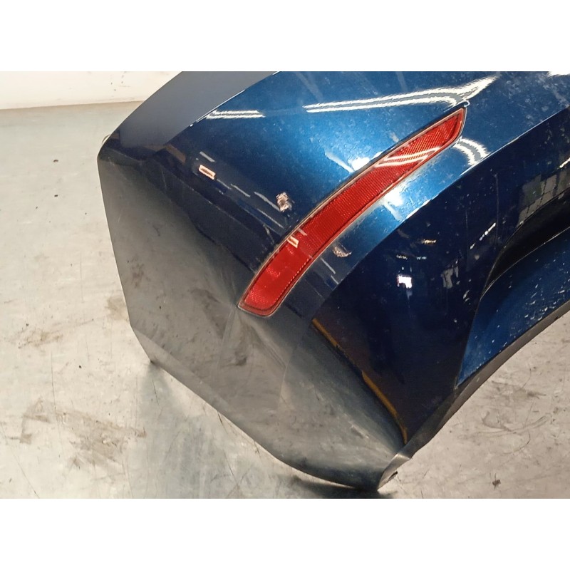 Recambio de paragolpes trasero para skoda fabia 1.0 tsi referencia OEM IAM 6V9807421F  