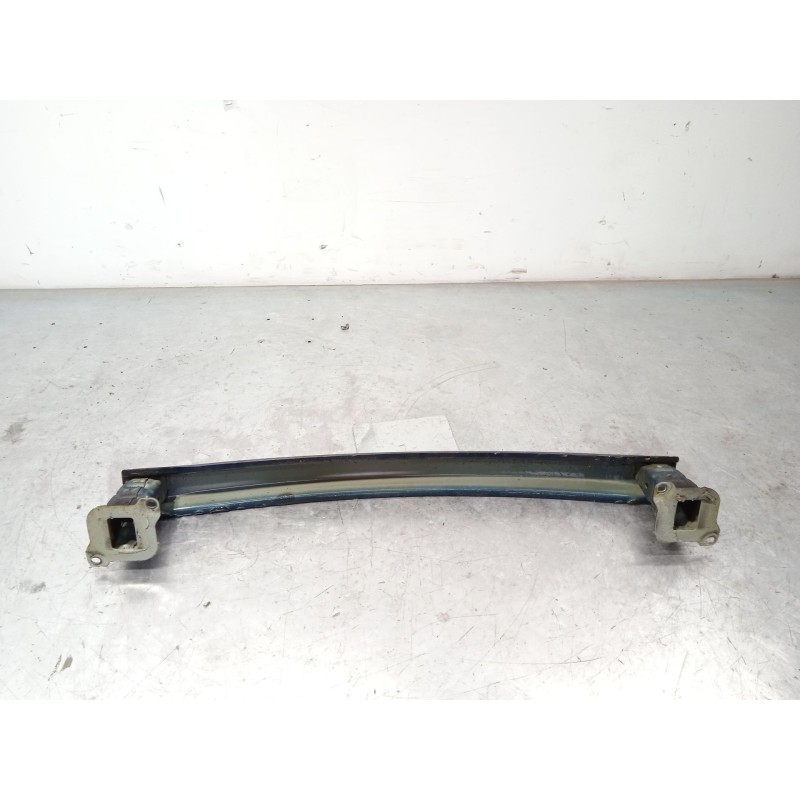 Recambio de refuerzo paragolpes trasero para skoda fabia 1.0 tsi referencia OEM IAM 6V9807305  