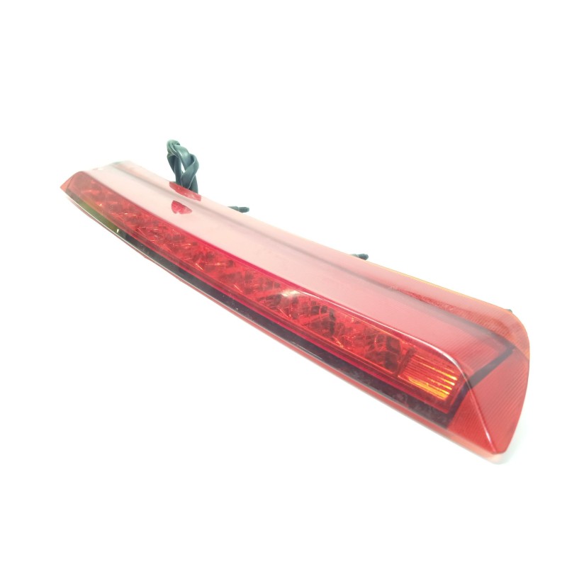 Recambio de luz central de freno para hyundai kona (os, ose, osi) ev referencia OEM IAM 92700J9000 92700J9 