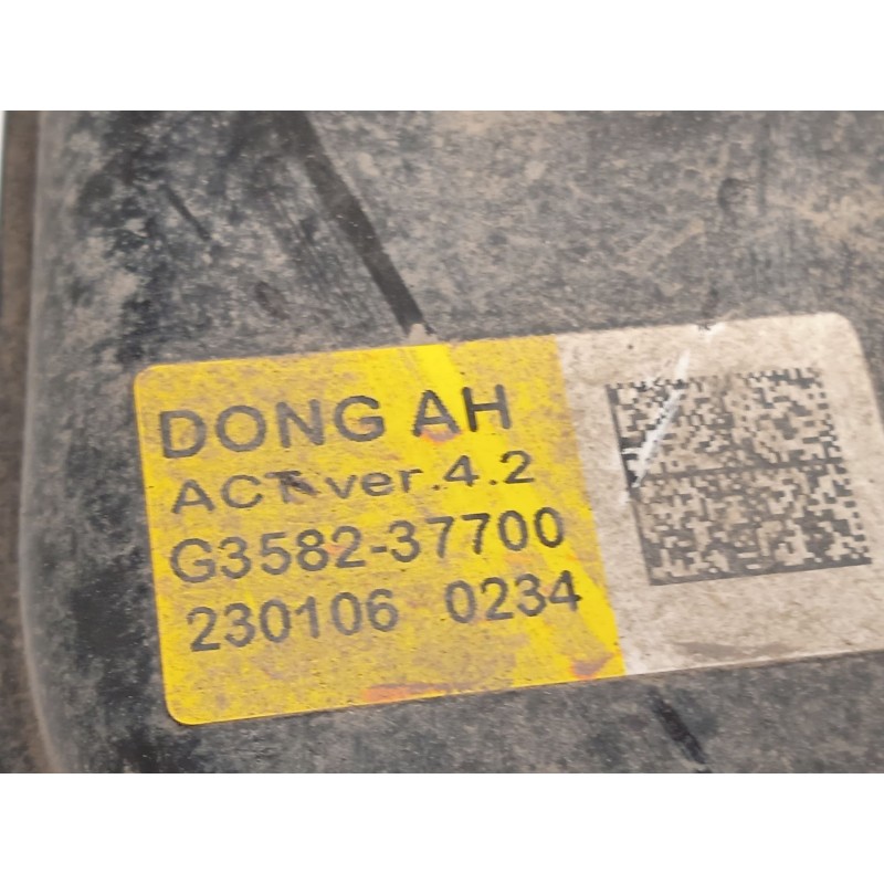 Recambio de pinza freno trasera derecha para hyundai kona (os, ose, osi) ev referencia OEM IAM 58230K4100  