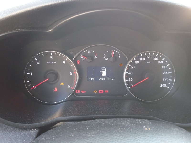 kia carens iv del año 2016