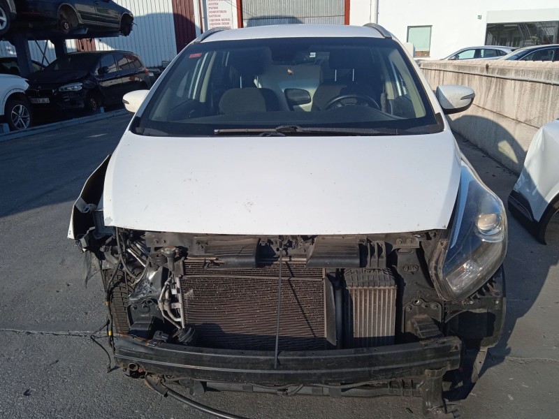 kia carens iv del año 2016