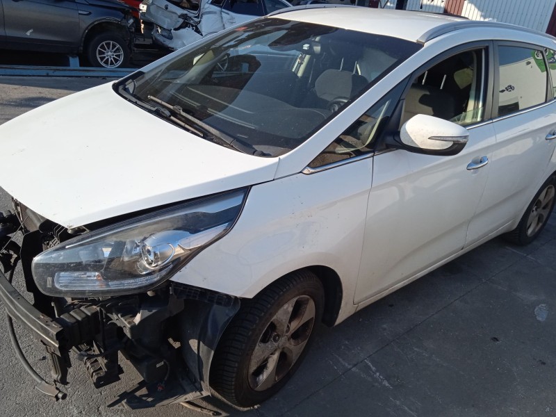 kia carens iv del año 2016