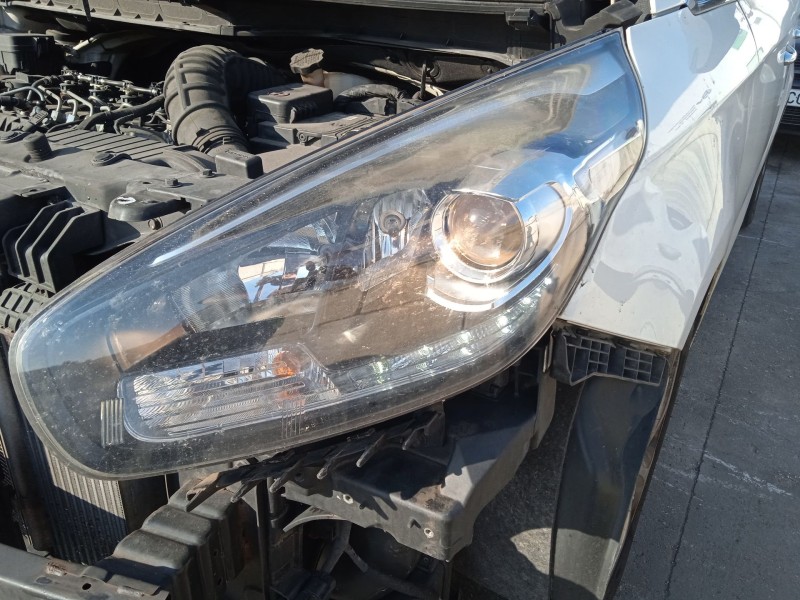 kia carens iv del año 2016