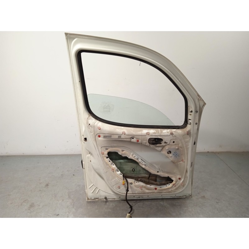 Recambio de puerta delantera izquierda para fiat doblo furgoneta/monovolumen (223_) 1.9 jtd referencia OEM IAM 51847707  