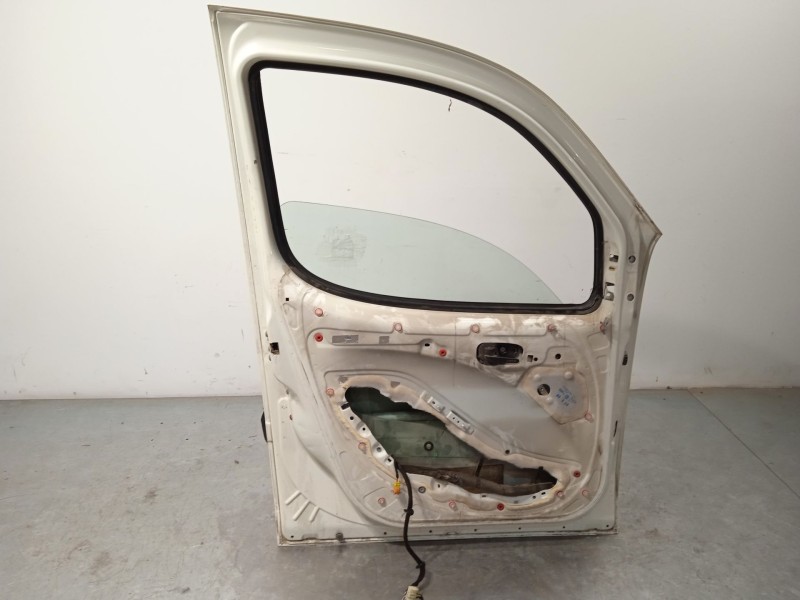Recambio de puerta delantera izquierda para fiat doblo furgoneta/monovolumen (223_) 1.9 jtd referencia OEM IAM 51847707  