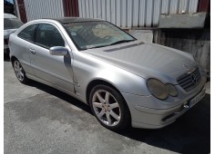 mercedes-benz clase c coupé (cl203) del año 2001