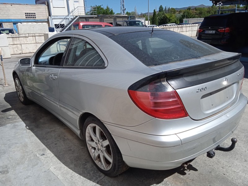 mercedes-benz clase c coupé (cl203) del año 2001