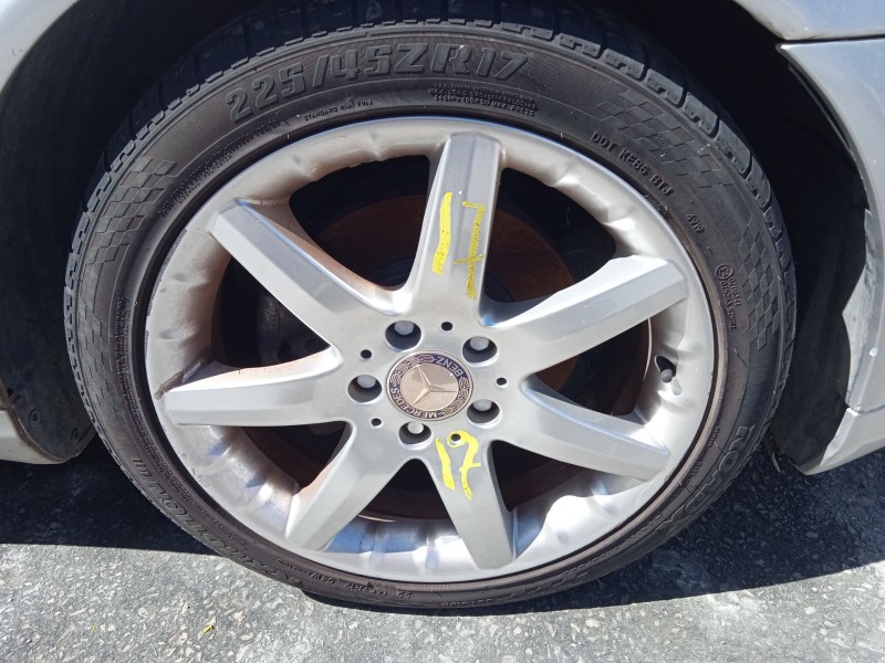 mercedes-benz clase c coupé (cl203) del año 2001